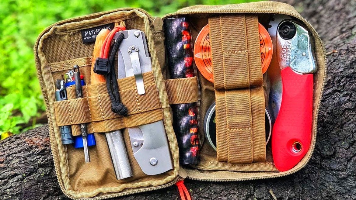 Top 7 Best Survival Kits On Amazon 2021