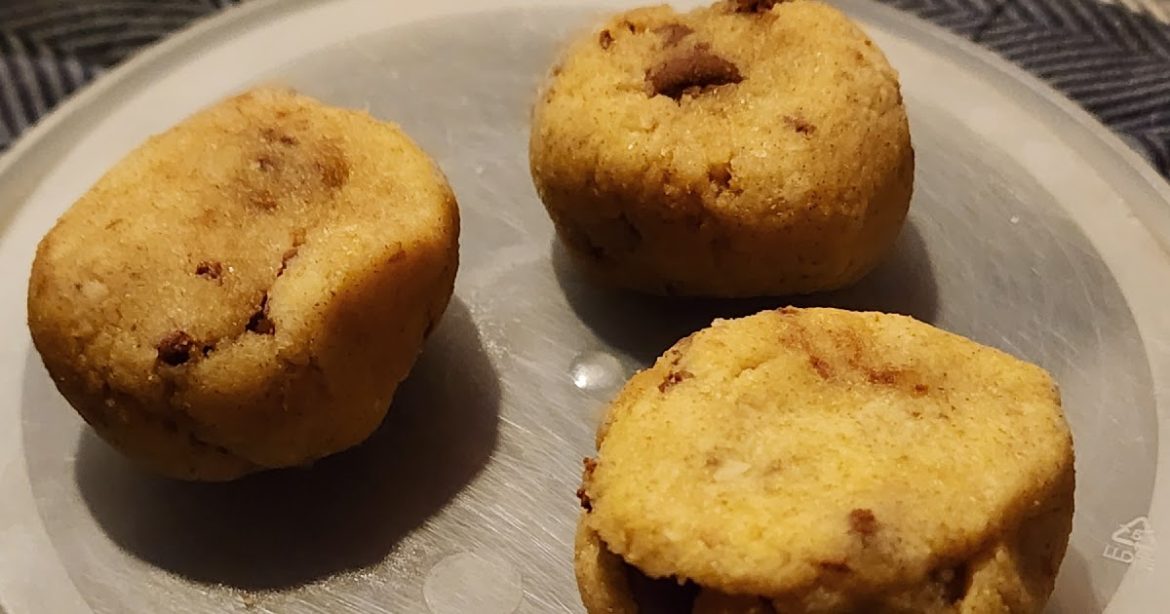 Wretha’s Adventures Living Off Grid: Healthy Chickpea Toll House Style Cookies