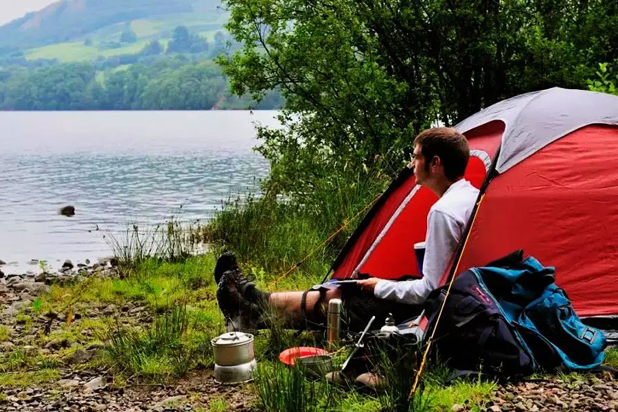 Leave No Trace Principles for Sustainable Camping