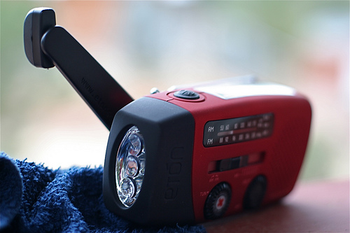 Survival Gear: Emergency Radios – How To Survive StuffHow To Survive Stuff