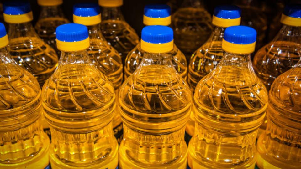 How to Store Cooking Oil Long Term