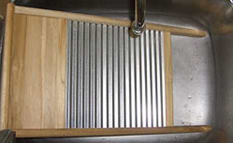 Best Washboard For Laundry And How To Use It